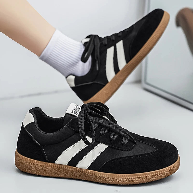 Men's Fashionable Sports And Leisure Shoes