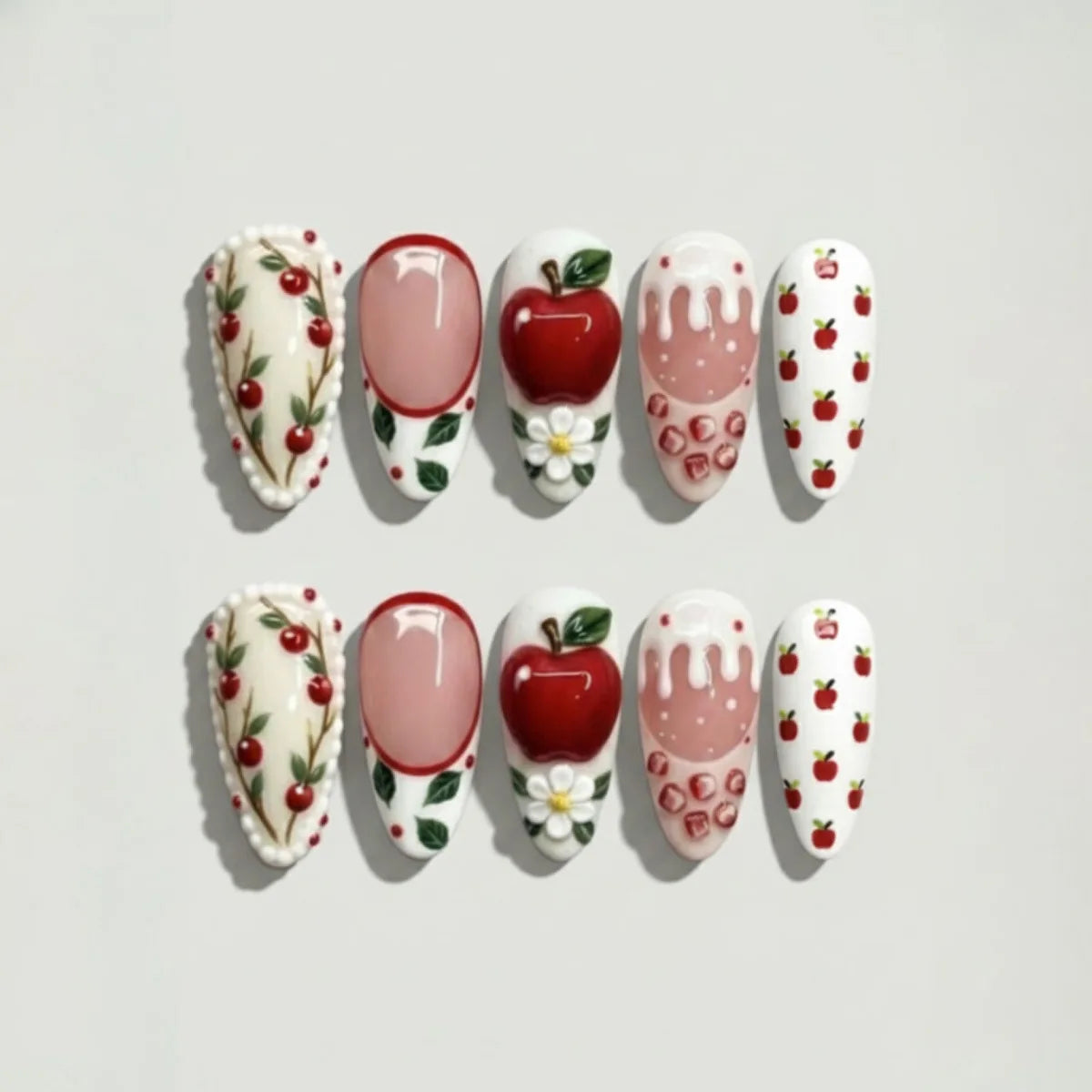 24pcs Strawberry Cat's Eye Press On Nails