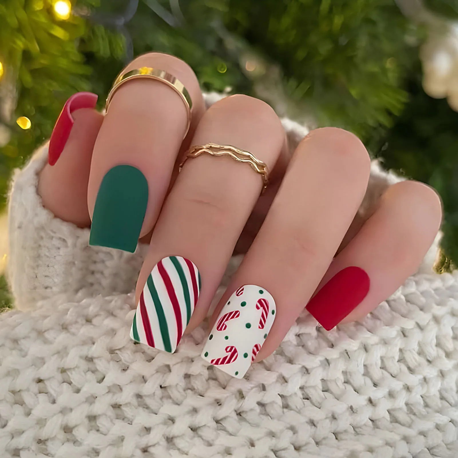 24pcs Glitter Pink Sequins Press on Nails