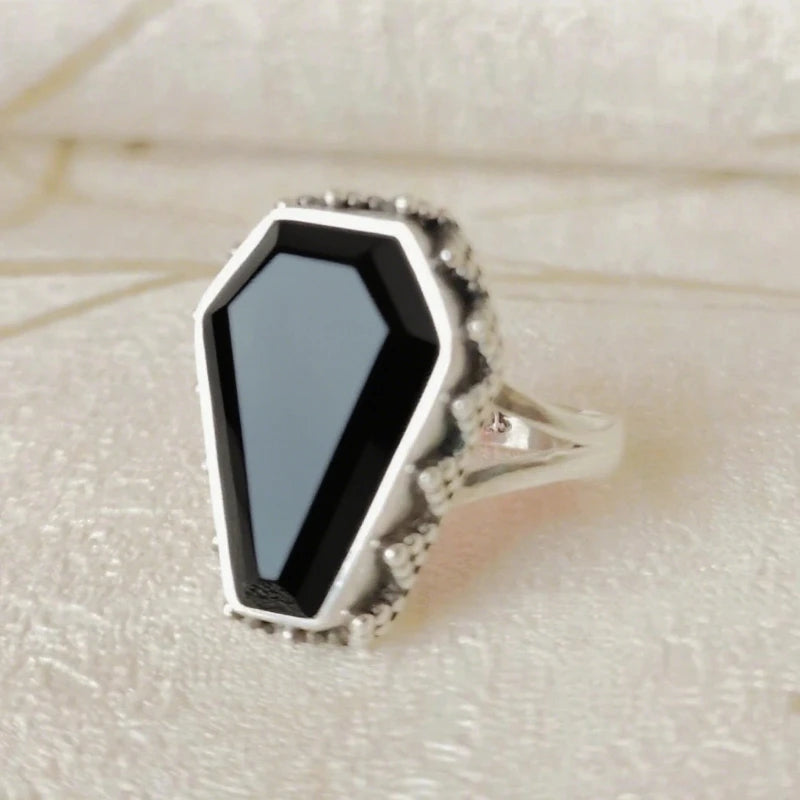 Retro Imitate Garnet Coffin Shape Silver Ring