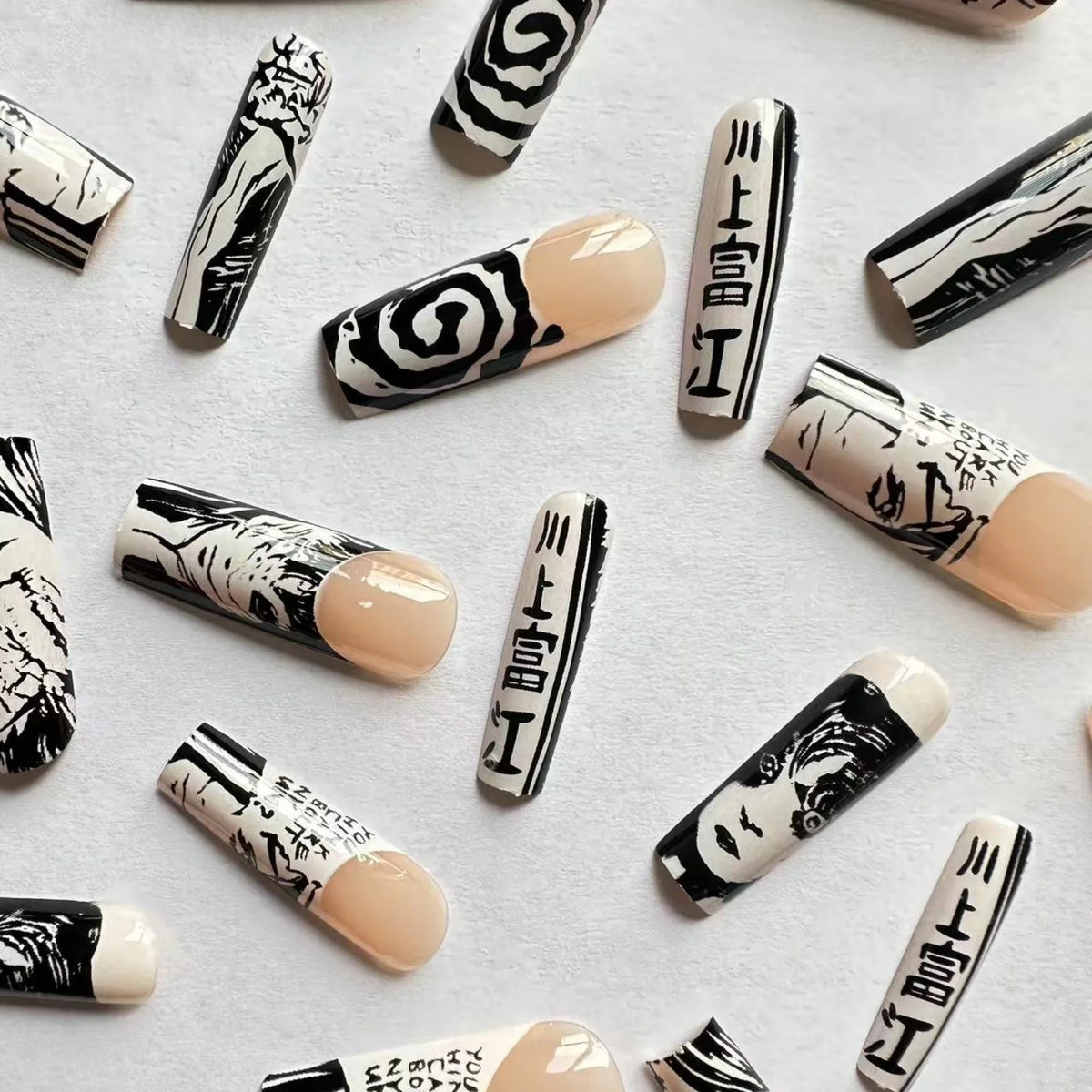 24PCS/Set Almond Pointed Kawakami Tomie Press on Nails