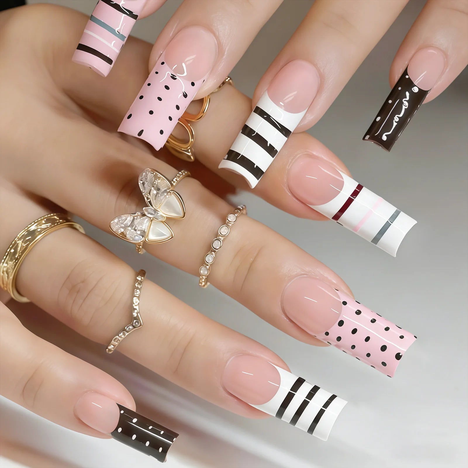 24Pcs Square Press on Nails