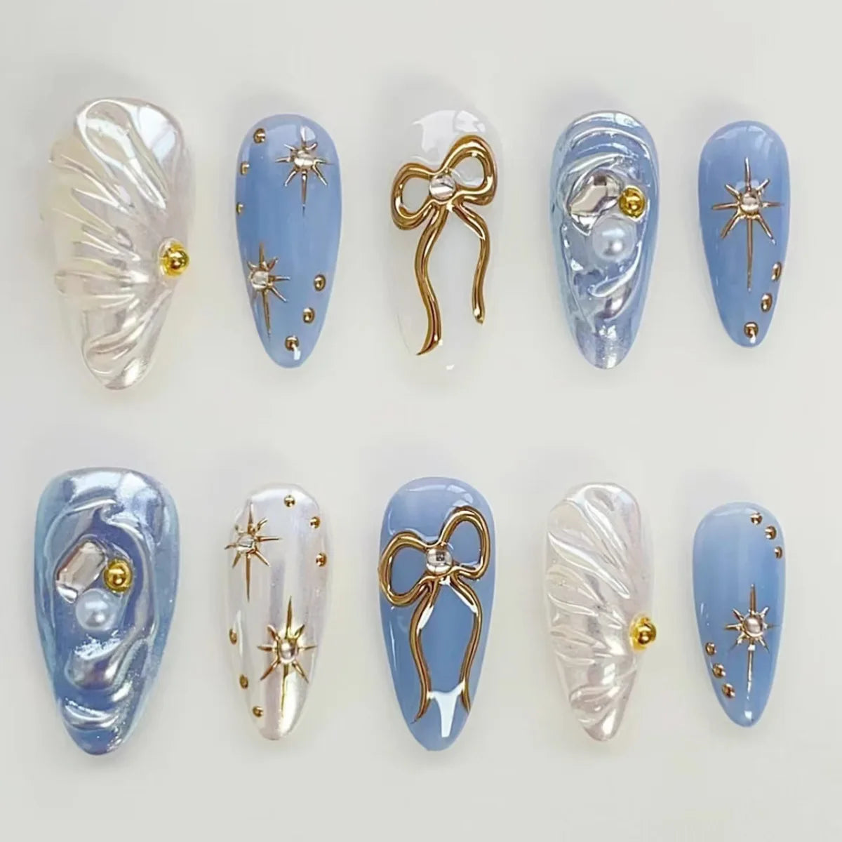 24Pcs Mid-length Gilded Almond Nails Set Press on Nails