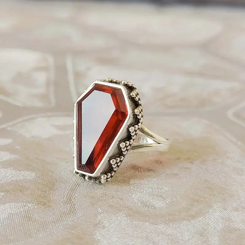 Retro Imitate Garnet Coffin Shape Silver Ring