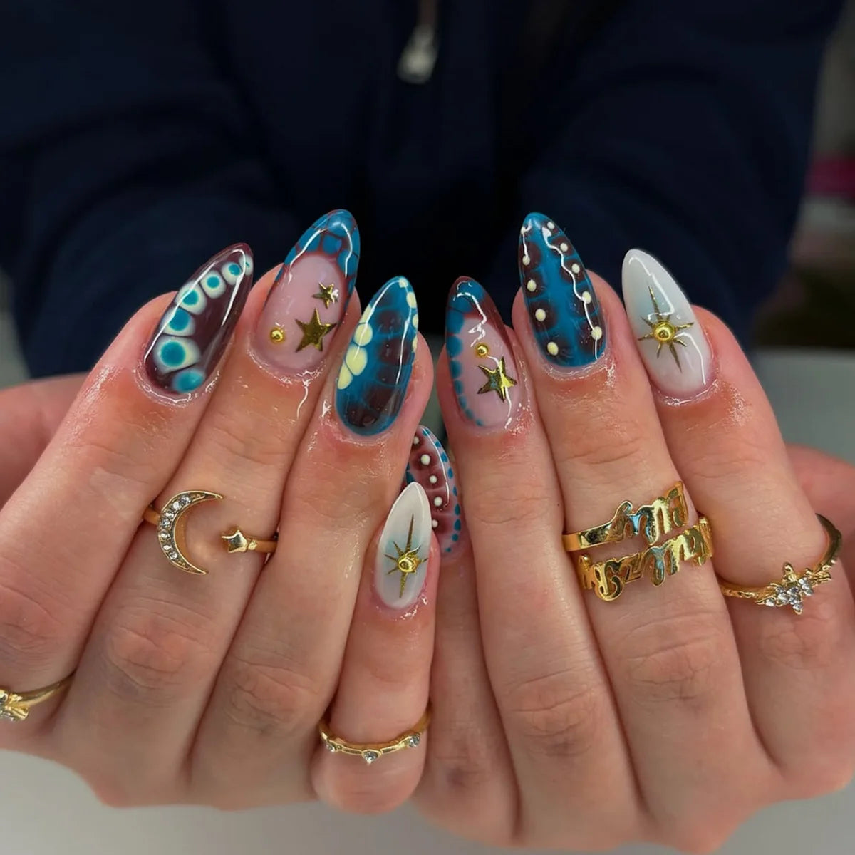 24Pcs Mid-length Gilded Almond Nails Set Press on Nails