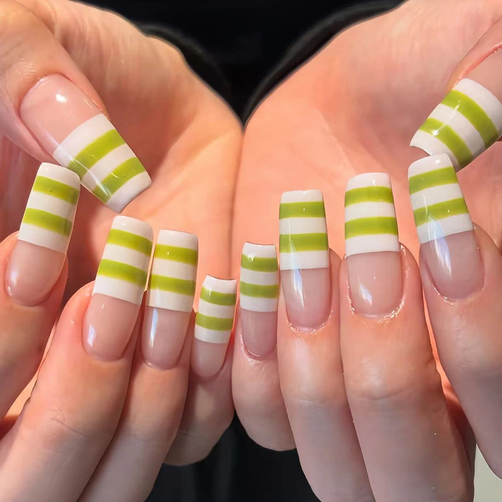 24Pcs Square Press on Nails