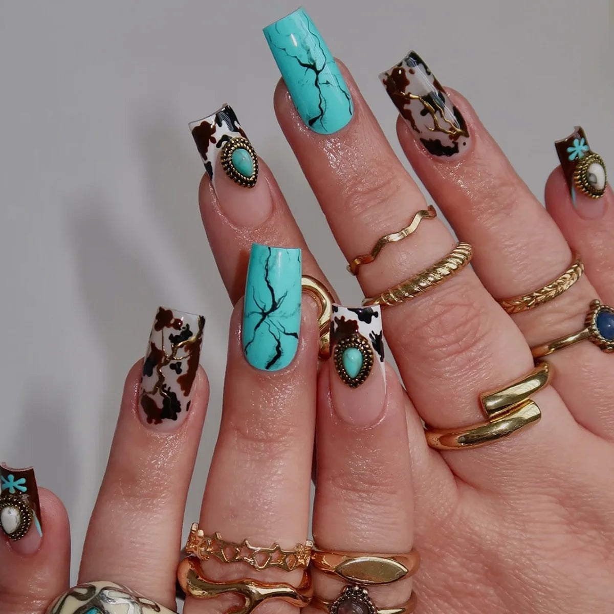24PCS Medium Square Press on Nails