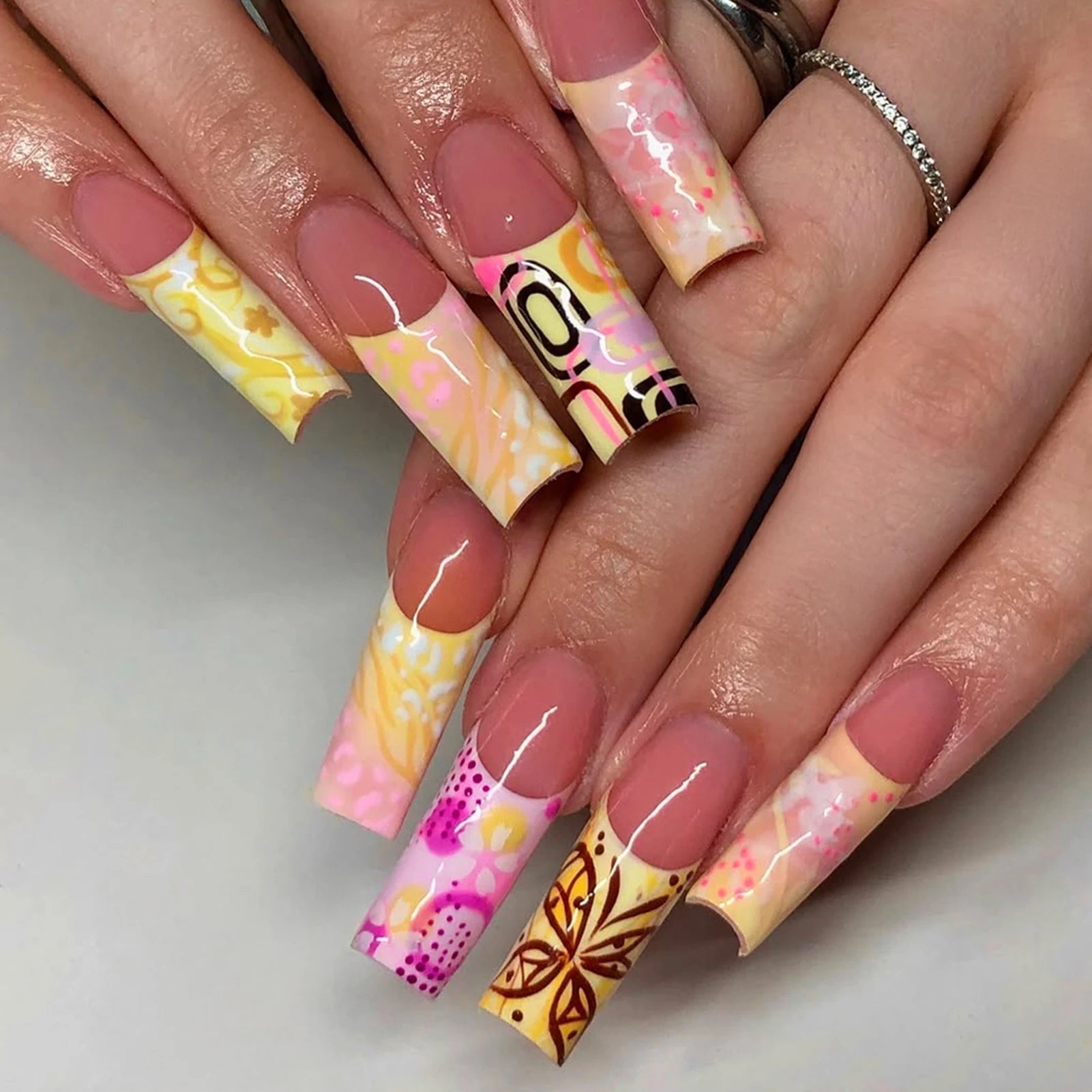 24Pcs Square Press on Nails