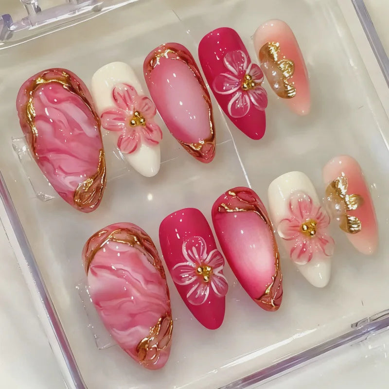 24Pcs Mid-length Gilded Almond Nails Set Press on Nails
