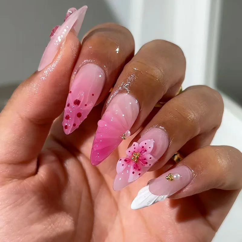 24Pcs Mid-length Gilded Almond Nails Set Press on Nails