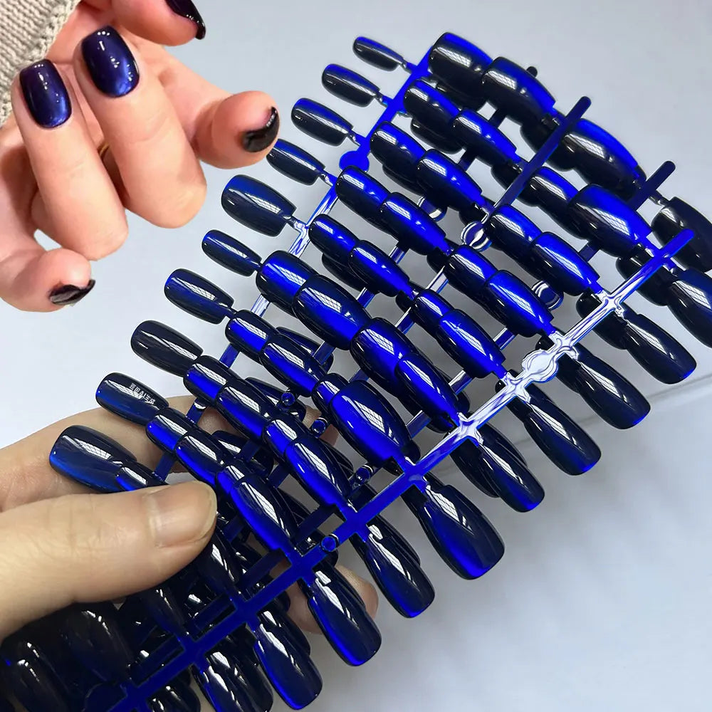 30/144Pcs Glossy Dark Blue Cat Eye Press On Nails