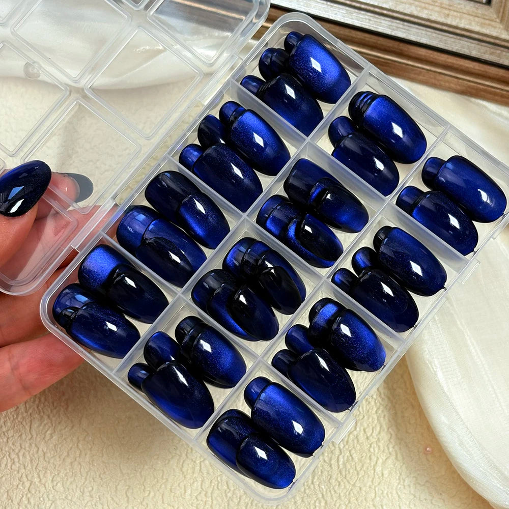 30/144Pcs Glossy Dark Blue Cat Eye Press On Nails