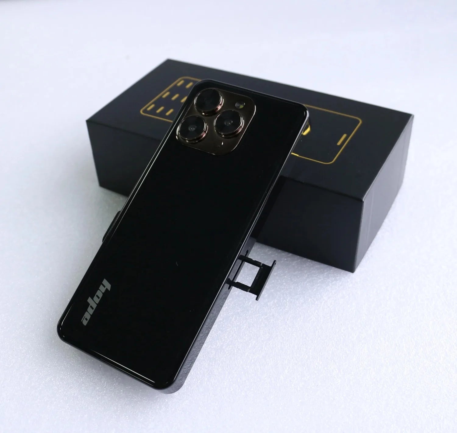 4G LTE 3.5" Touchscreen Keypad Smartphone