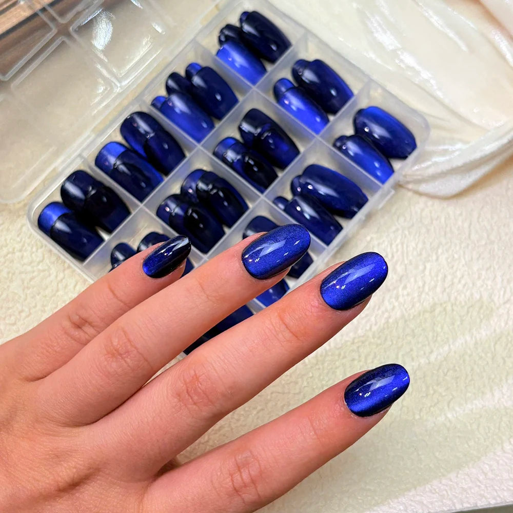 30/144Pcs Glossy Dark Blue Cat Eye Press On Nails