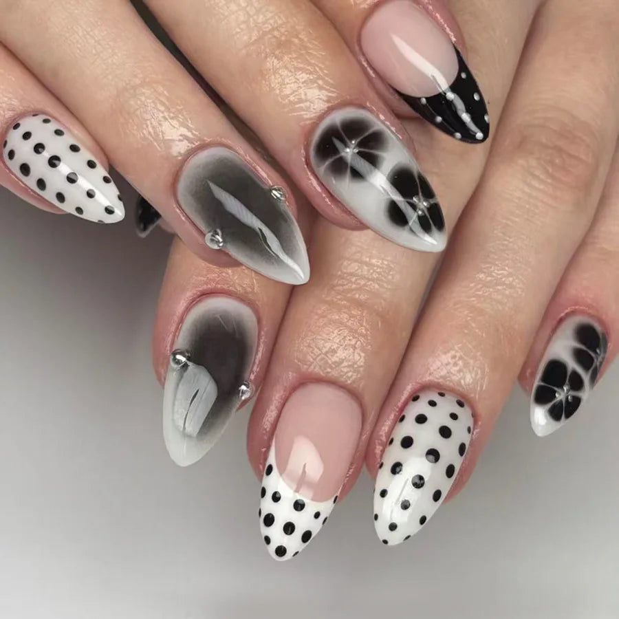 24Pcs Mid-length Gilded Almond Nails Set Press on Nails
