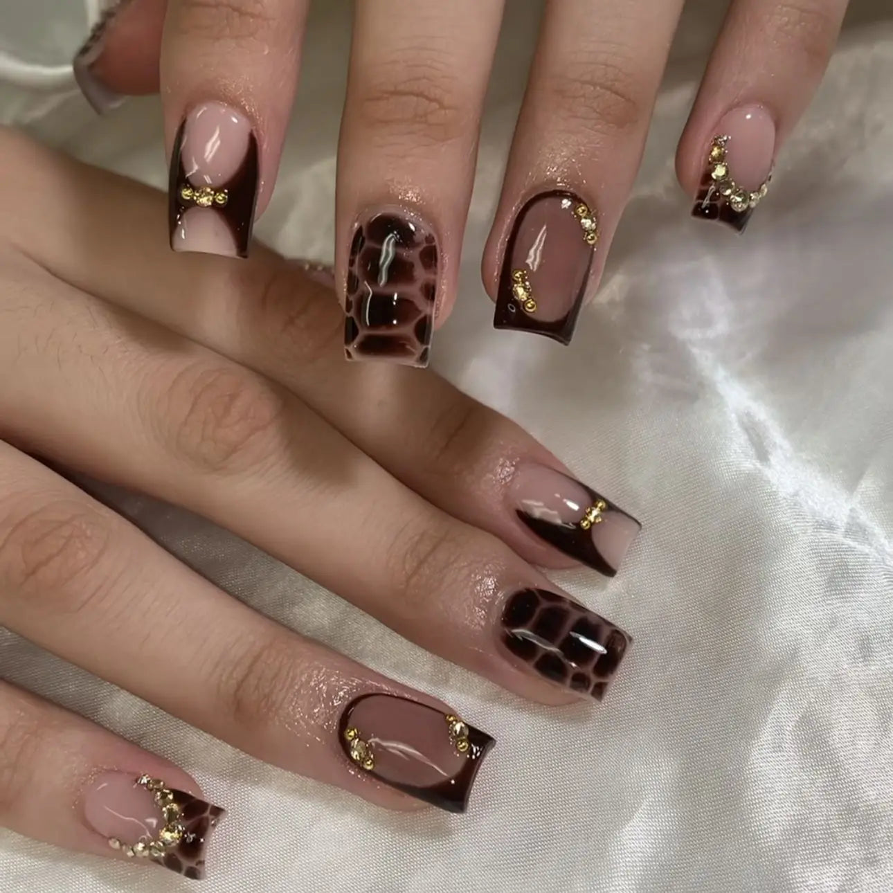 24pc Short Ballet Press on Nails